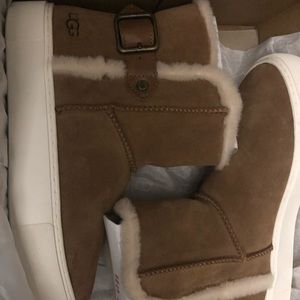 UGG